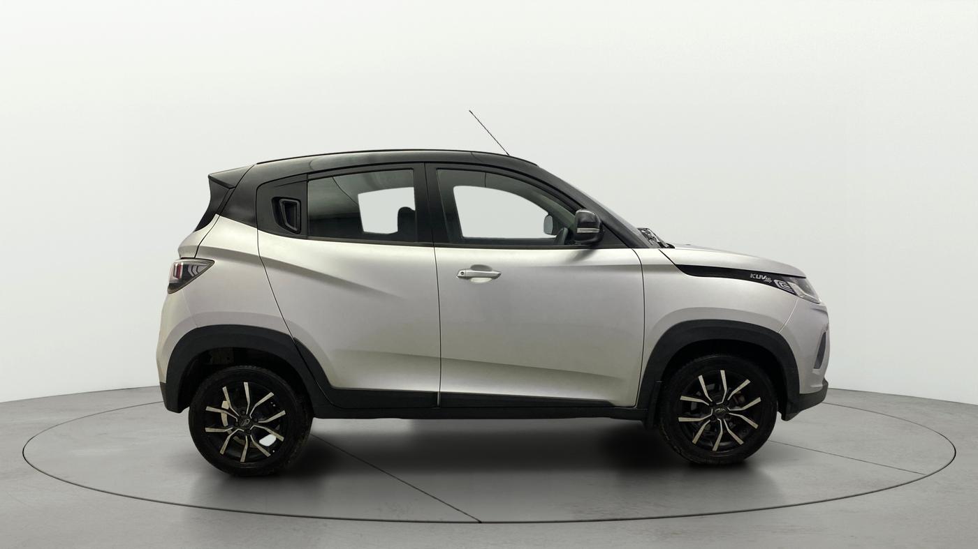 2018 Mahindra KUV 100 NXT K8 P 6 STR DUAL TONE, Petrol, Manual, 23,253 km, Right Side View