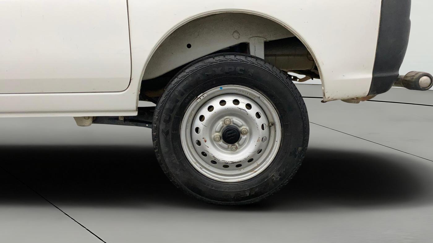 2023 Maruti Eeco 5 STR AC CNG, CNG, Manual, 41,811 km, Left Rear Wheel