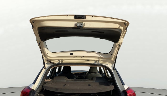 2016 Hyundai Elite i20 MAGNA 1.2, Petrol, Manual, 58,253 km, Boot Door Open