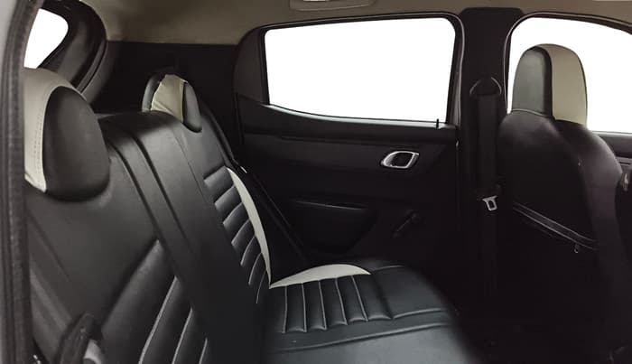 2019 Renault Kwid RXT 1.0 (O), Petrol, Manual, 42,522 km, Right Side Rear Door Cabin