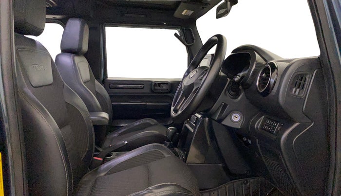 2020 Mahindra Thar LX PETROL HT 4WD AT, Petrol, Automatic, 35,192 km, Right Side Front Door Cabin