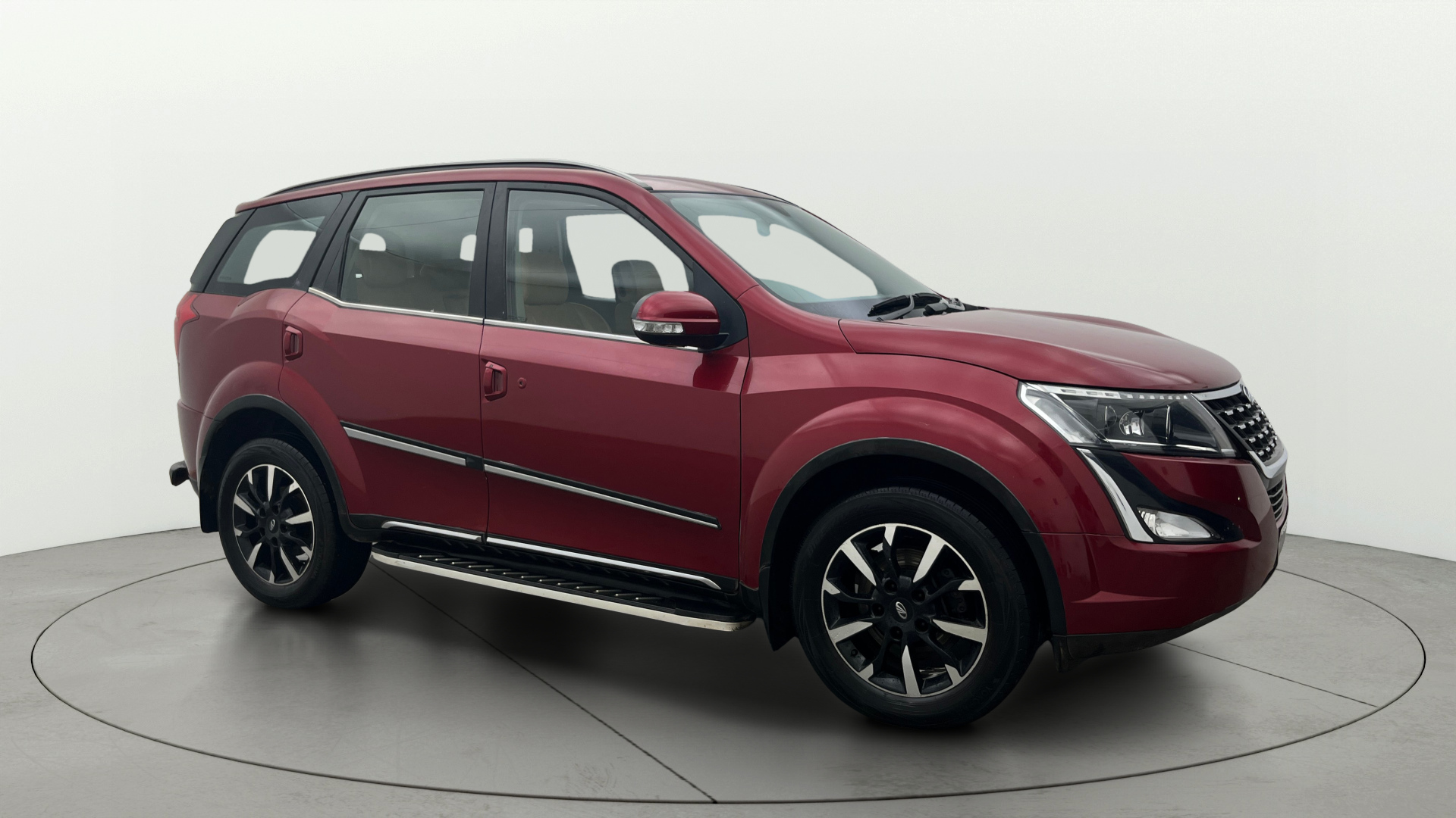 2018 Mahindra XUV500 2020-2021 W11 AT 2018 Mahindra XUV500 2020-2021 W11 AT