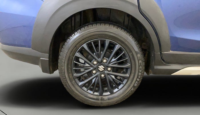 2021 Maruti XL6 ALPHA AT, Petrol, Automatic, 27,281 km, Right Rear Wheel