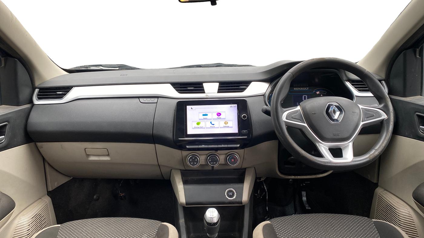 2020 Renault TRIBER RXZ, Petrol, Manual, 1,03,155 km, Dashboard