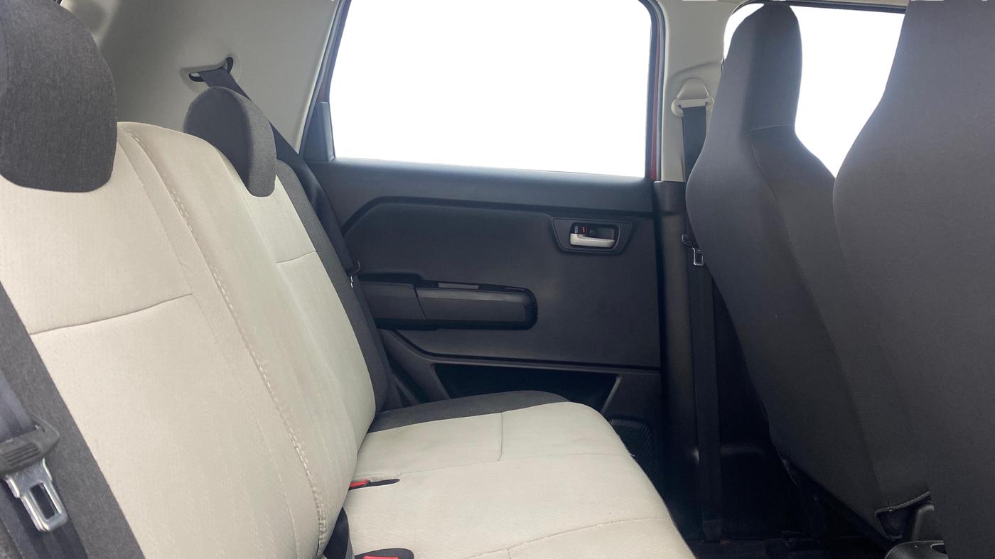 2022 Maruti New Wagon-R VXI 1.0 AMT, Petrol, Automatic, 29,300 km, Right Side Rear Door Cabin