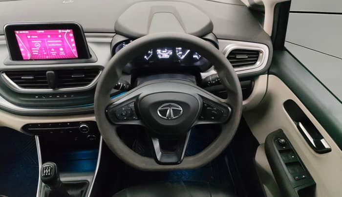 2021 Tata ALTROZ XZ PETROL, Petrol, Manual, 67,879 km, Steering Wheel Close Up