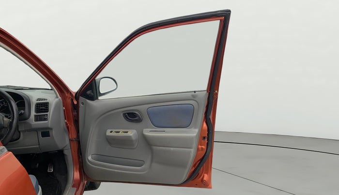 2014 Maruti Alto K10 VXI, Petrol, Manual, 64,768 km, RHS Front Door