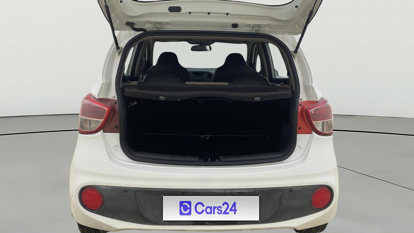 2017 Hyundai Grand i10 SPORTZ 1.2 KAPPA VTVT, Petrol, Manual, 40,212 km, Boot Open Zoomed View