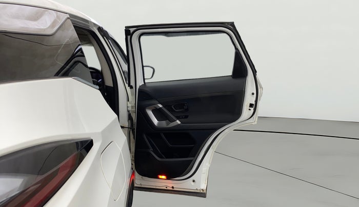 2022 Tata Harrier XM 2.0L KRYOTEC, Diesel, Manual, 38,886 km, RHS Rear Door