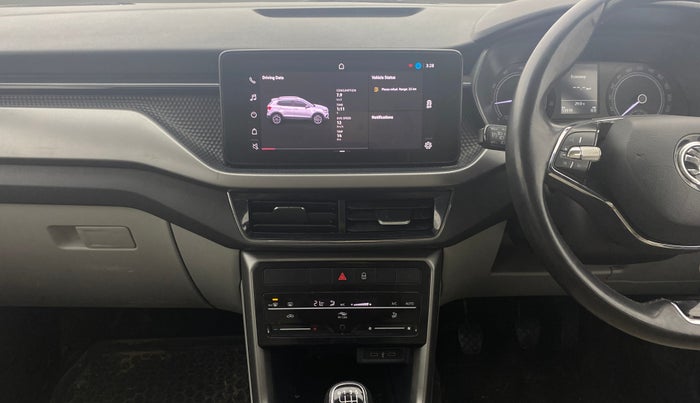 2021 Skoda KUSHAQ AMBITION 1.0L TSI MT, Petrol, Manual, 53,883 km, Air Conditioner