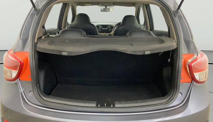 2016 Hyundai Grand i10 SPORTZ 1.2 KAPPA VTVT, Petrol, Manual, 65,801 km, Boot Open Zoomed View