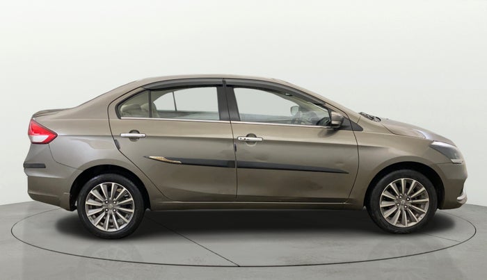 2020 Maruti Ciaz ALPHA 1.5 SHVS PETROL, Petrol, Manual, 60,555 km, Right Side View