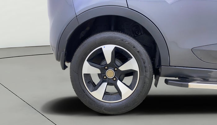 2018 Tata NEXON XZA PLUS PETROL, Petrol, Automatic, 39,739 km, Right Rear Wheel