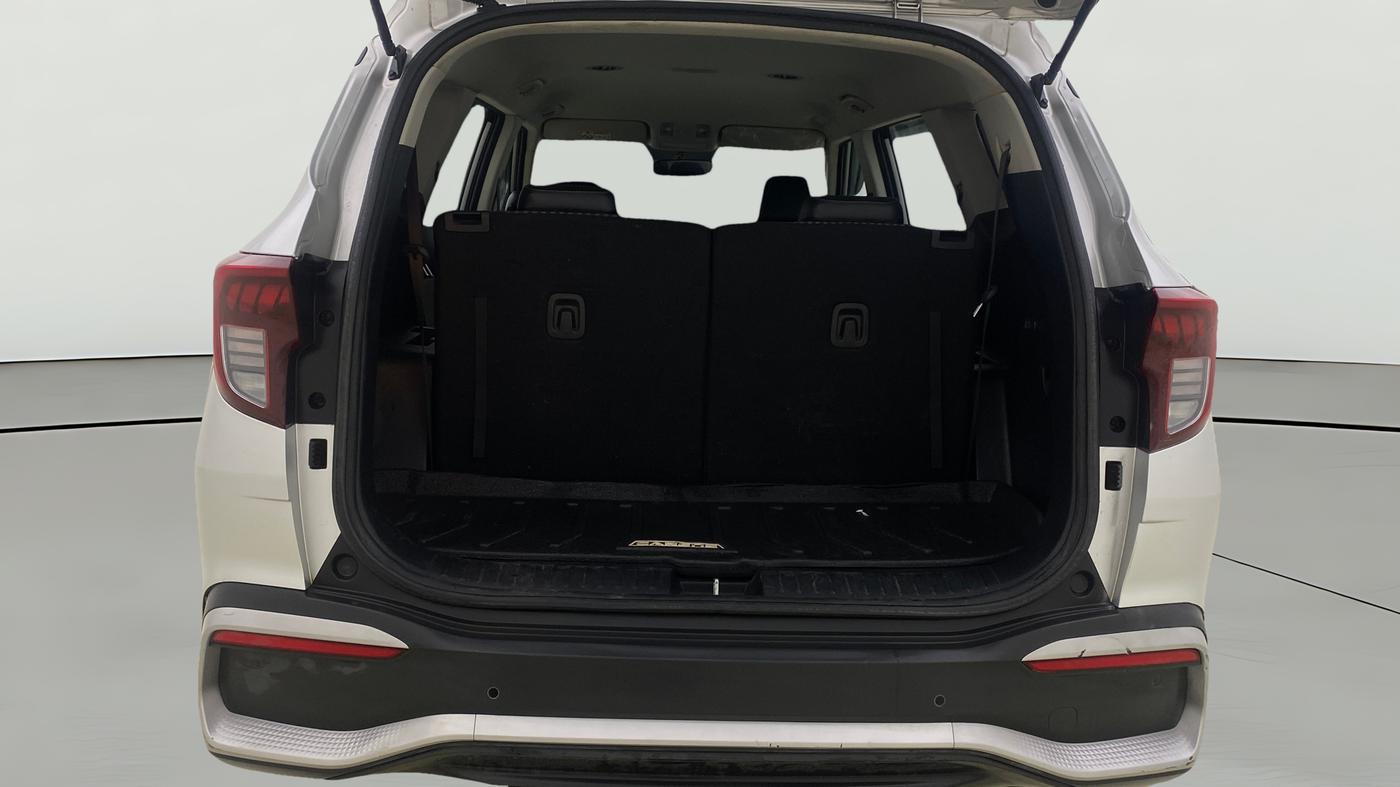 2023 KIA CARENS PRESTIGE 1.5 PETROL 7 STR, Petrol, Manual, 56,061 km, Boot Open Zoomed View