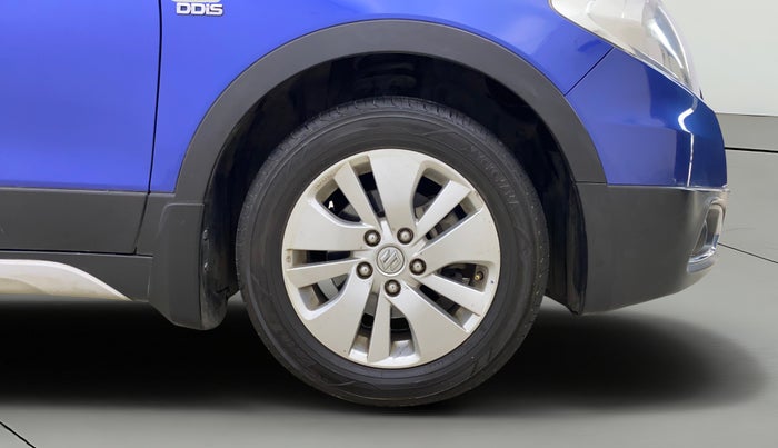 2015 Maruti S Cross ZETA 1.3, Diesel, Manual, 92,164 km, Right Front Wheel