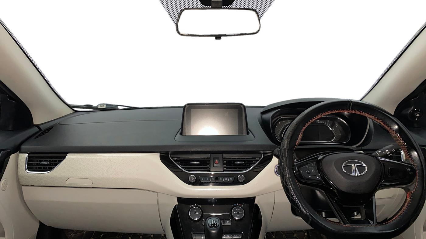 2020 Tata NEXON XZ PLUS PETROL, Petrol, Manual, 79,496 km, Dashboard