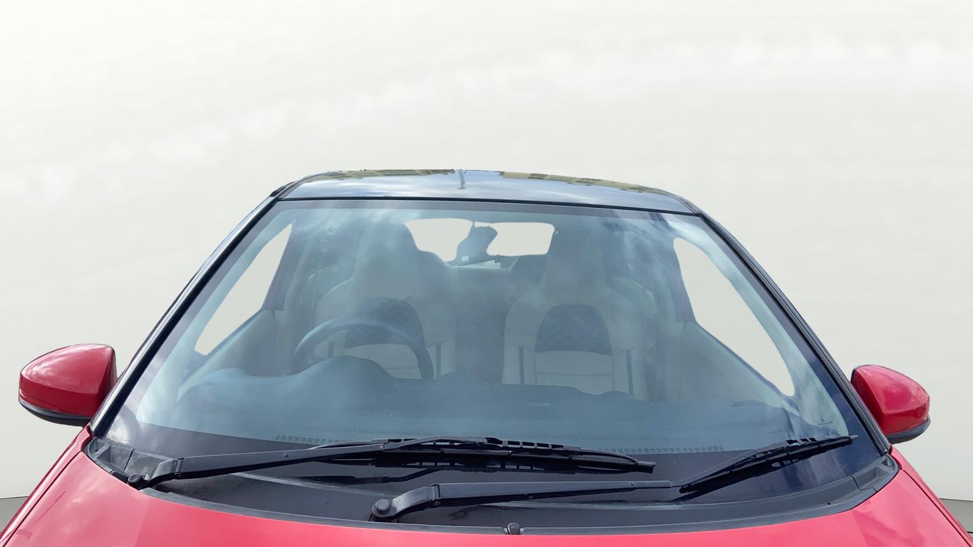 2015 Honda Brio VX AT, Petrol, Automatic, 63,920 km, Front Windshield