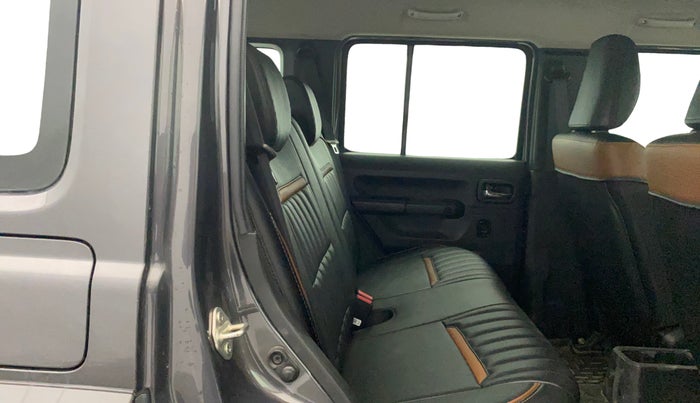 2023 Maruti JIMNY ALPHA ALL GRIP PRO MT, Petrol, Manual, 14,486 km, Right Side Rear Door Cabin