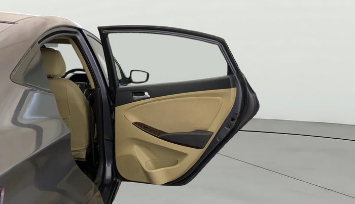 2015 Hyundai Verna FLUIDIC 4S 1.6 VTVT S(O), Petrol, Manual, 51,666 km, RHS Rear Door