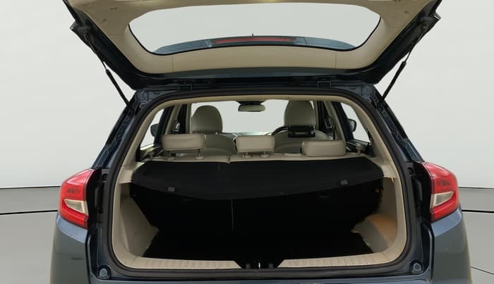 2019 Mahindra XUV300 W8 (O) 1.5 DIESEL AMT, Diesel, Automatic, 55,796 km, Boot Open Zoomed View