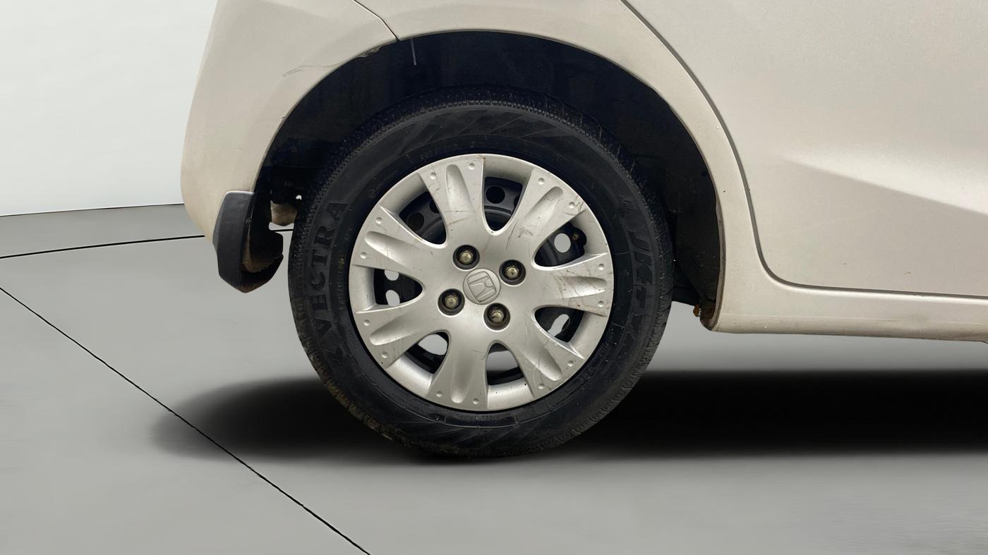 2016 Honda Brio S MT, Petrol, Manual, 47,093 km, Right Rear Wheel