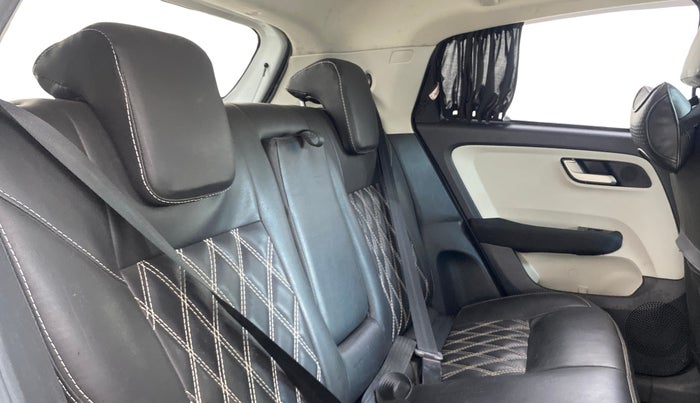 2023 Tata ALTROZ XZ CNG, CNG, Manual, 37,900 km, Right Side Rear Door Cabin