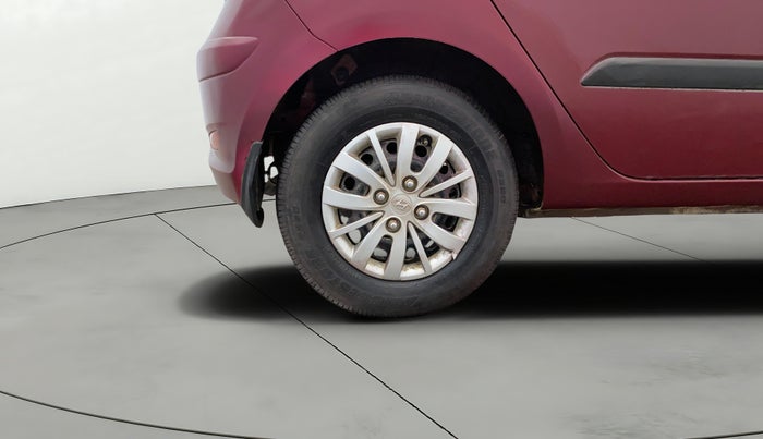 2014 Hyundai i10 SPORTZ 1.1, Petrol, Manual, 39,040 km, Right Rear Wheel