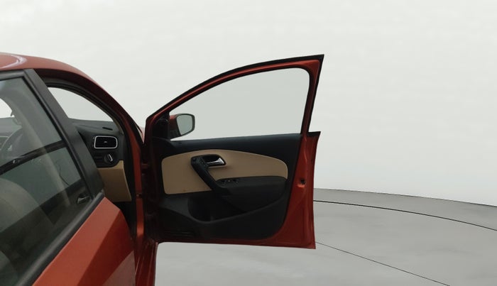 2014 Volkswagen Polo HIGHLINE1.2L, Petrol, Manual, 84,462 km, RHS Front Door