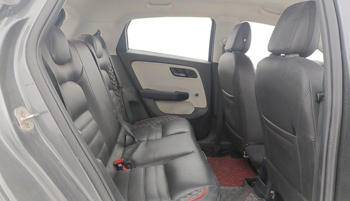 2021 Tata ALTROZ XE PETROL, Petrol, Manual, 33,213 km, Right Side Rear Door Cabin