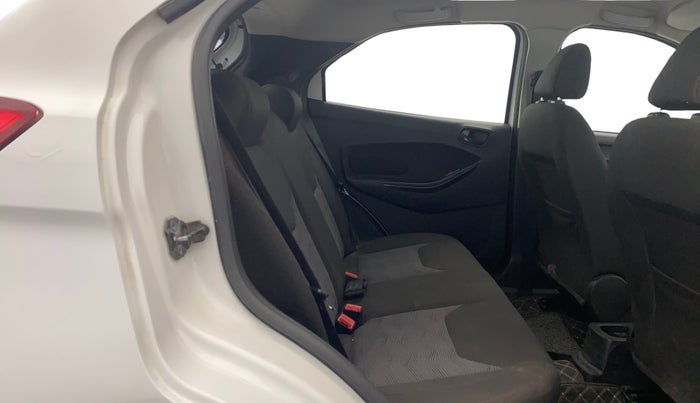 2018 Ford New Figo TREND 1.2 PETROL, Petrol, Manual, 41,186 km, Right Side Rear Door Cabin
