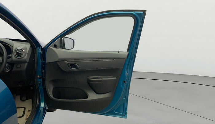 2020 Renault Kwid RXT 1.0 (O), Petrol, Manual, 12,097 km, RHS Front Door