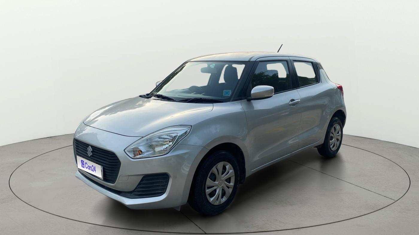 2020 Maruti Swift VXI AMT, Petrol, Automatic, 1,08,093 km, Left Front Diagonal