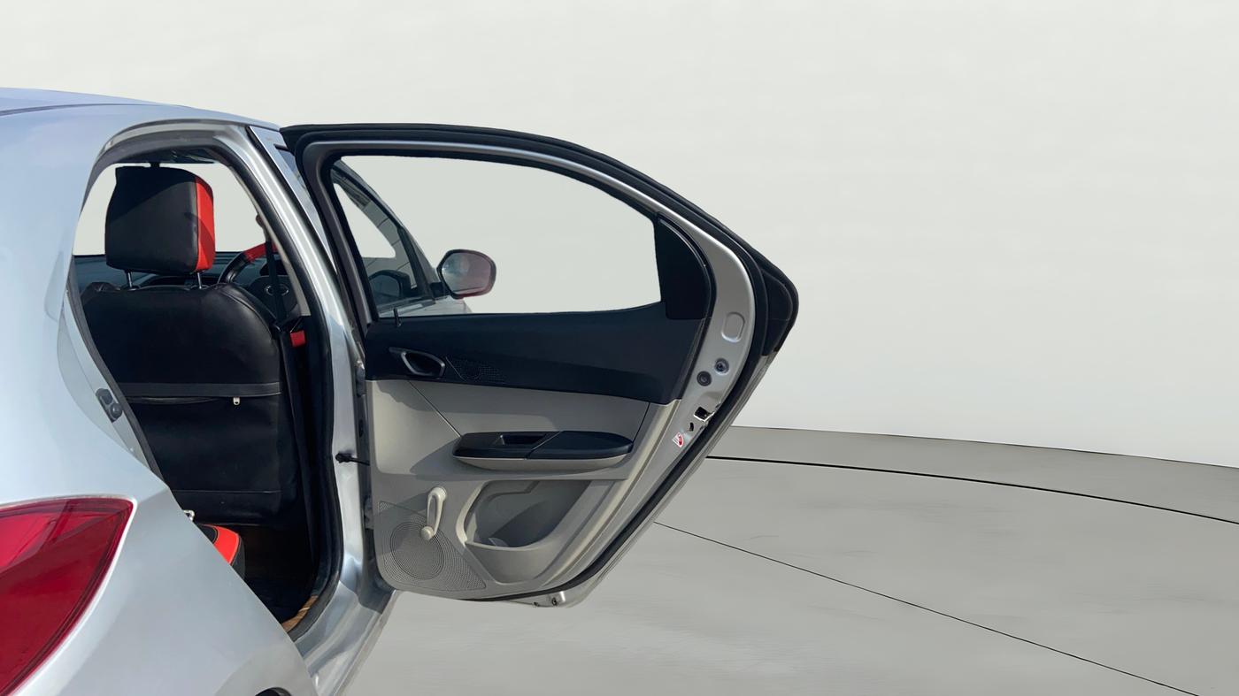 2019 Tata Tiago XE PETROL, Petrol, Manual, 59,735 km, RHS Rear Door