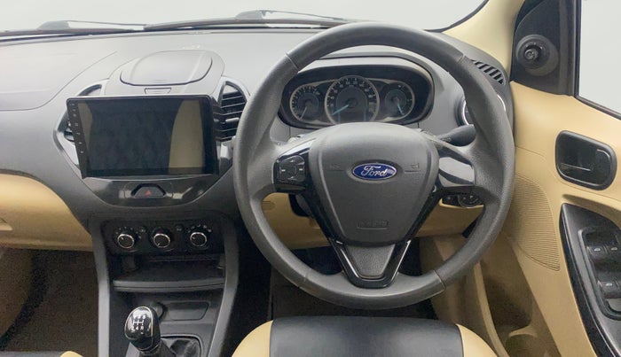 2015 Ford Figo Aspire TREND 1.2 PETROL, Petrol, Manual, 96,534 km, Steering Wheel Close Up