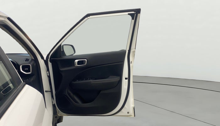 2021 Hyundai VENUE SX 1.0 (O) TURBO IMT, Petrol, Manual, 30,184 km, RHS Front Door