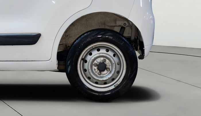 2016 Maruti Wagon R 1.0 LXI CNG, CNG, Manual, 67,609 km, Left Rear Wheel