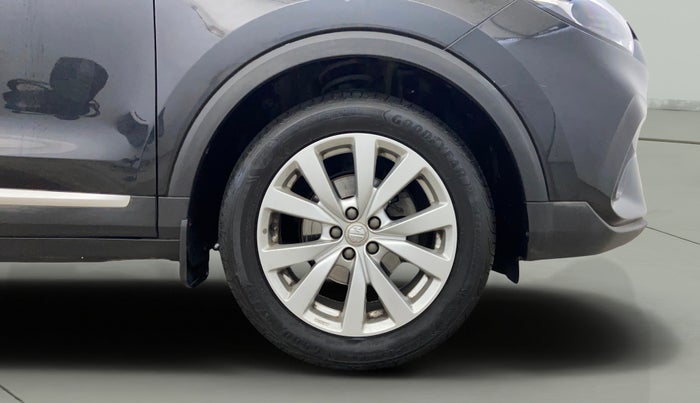 2022 MG ASTOR SMART EX 1.5 MT, Petrol, Manual, 21,506 km, Right Front Wheel