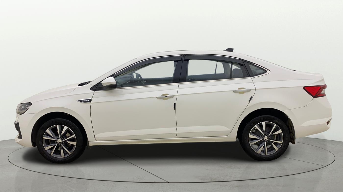 2024 Skoda SLAVIA STYLE 1.0L TSI AT, Petrol, Automatic, 26,163 km, Left Side