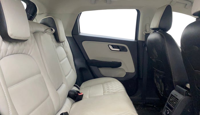 2021 Tata ALTROZ XZ PETROL, Petrol, Manual, 22,585 km, Right Side Rear Door Cabin