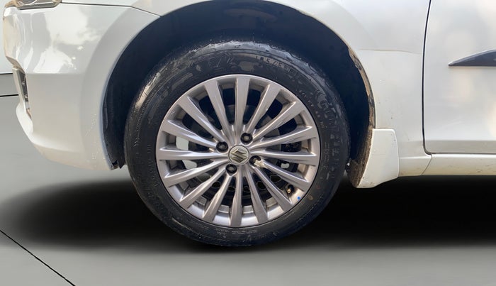 2017 Maruti Ciaz ALPHA 1.4 PETROL, Petrol, Manual, 54,714 km, Left Front Wheel