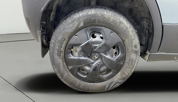 2022 Tata PUNCH ADVENTURE MT, Petrol, Manual, 22,486 km, Right Rear Wheel