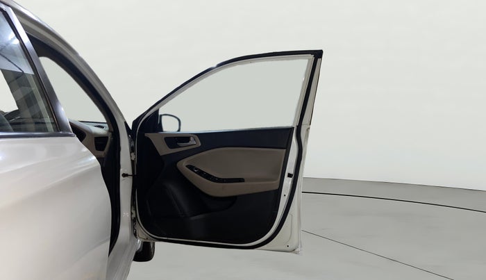 2014 Hyundai Elite i20 ASTA 1.2, Petrol, Manual, 1,07,721 km, RHS Front Door