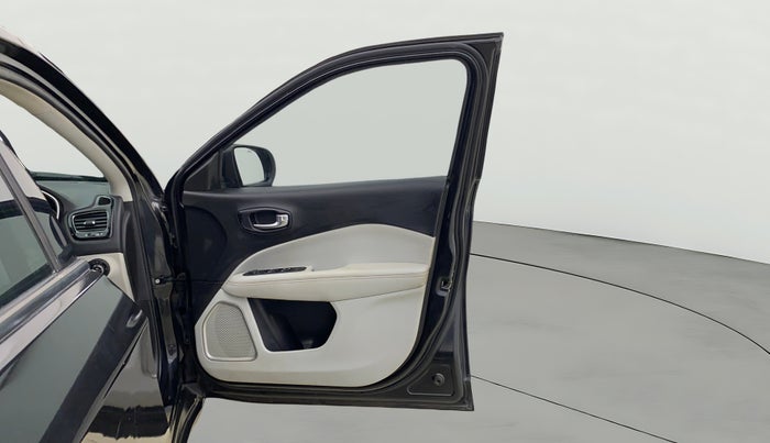 2018 Jeep Compass LIMITED 1.4 PETROL AT, Petrol, Automatic, 67,111 km, RHS Front Door