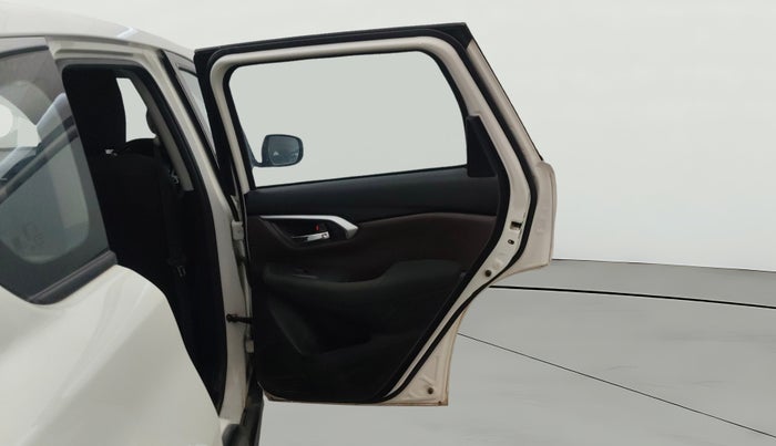 2024 Maruti Grand Vitara DELTA SMART HYBRID, Petrol, Manual, 18,879 km, RHS Rear Door