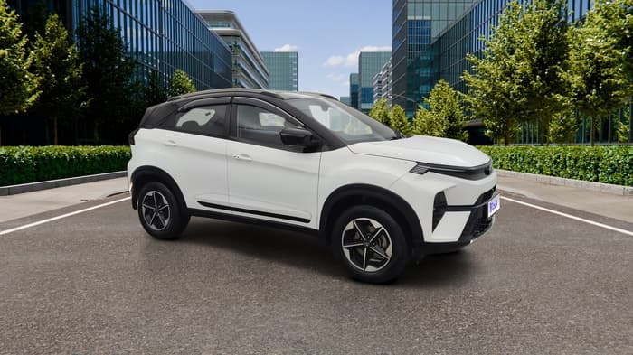 2026 Tata NEXON Creative Plus (PS) 1.2 iCNG Dual Tone, CNG, Manual, 8,529 km, Right Front Diagonal