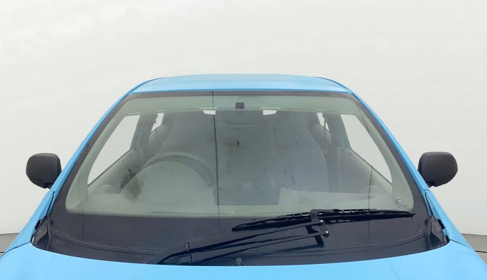 2015 Datsun Go A, Petrol, Manual, 88,911 km, Front Windshield