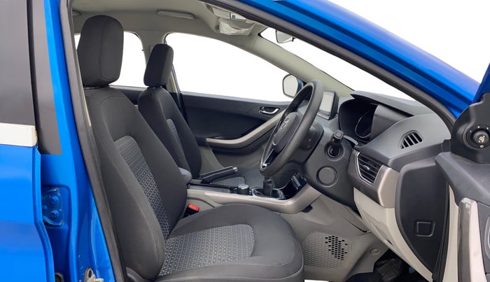 2018 Tata NEXON XZ PLUS PETROL, Petrol, Manual, 51,151 km, Right Side Front Door Cabin