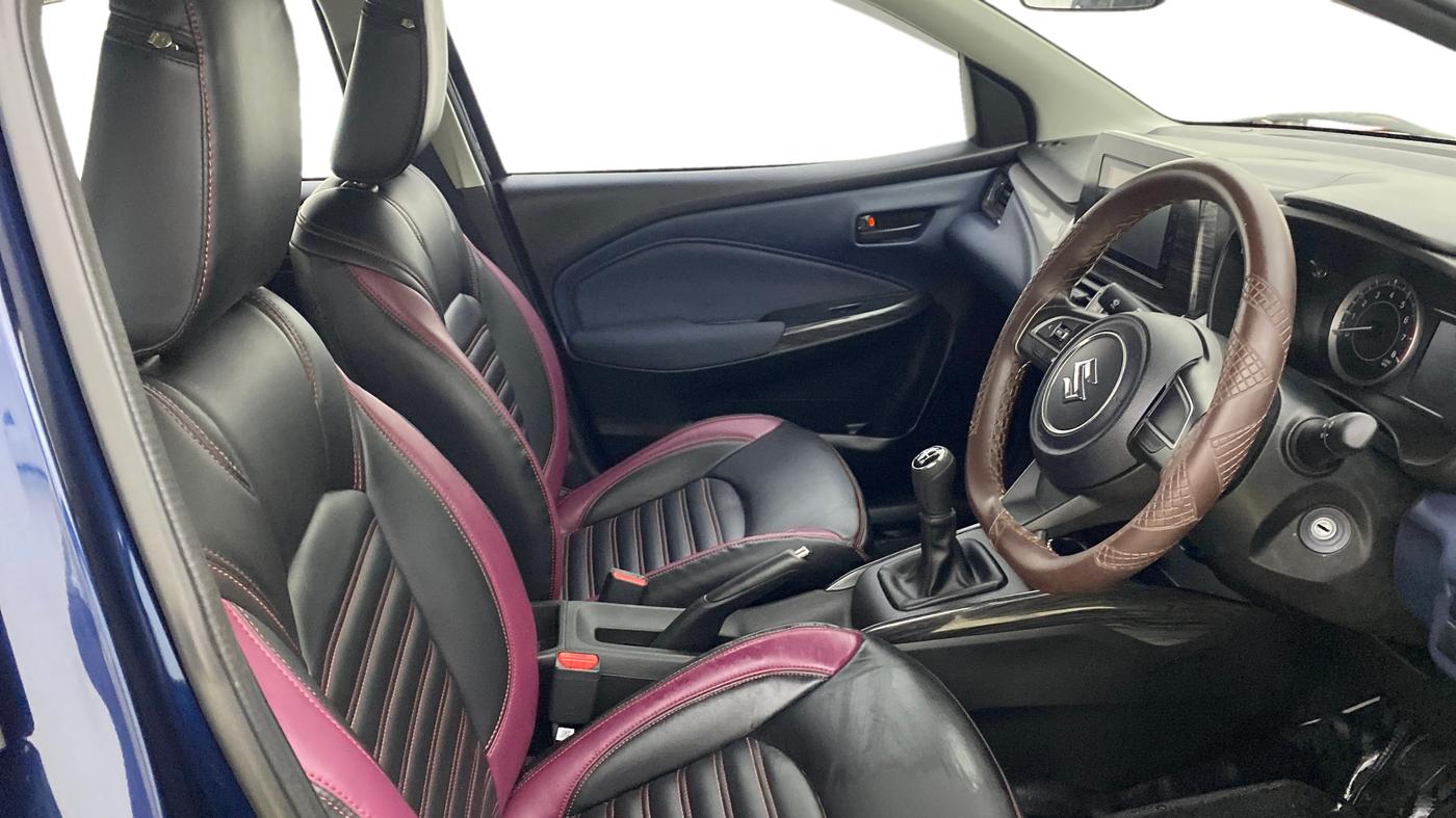 2025 Maruti Baleno DELTA PETROL 1.2, Petrol, Manual, 5,297 km, Right Side Front Door Cabin