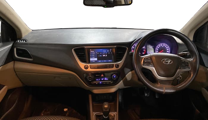 2018 Hyundai Verna 1.6 VTVT SX, Petrol, Manual, 50,549 km, Dashboard
