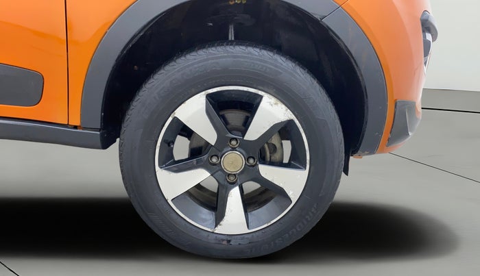 2019 Tata NEXON XZA PLUS PETROL DUAL TONE, Petrol, Automatic, 22,894 km, Right Front Wheel